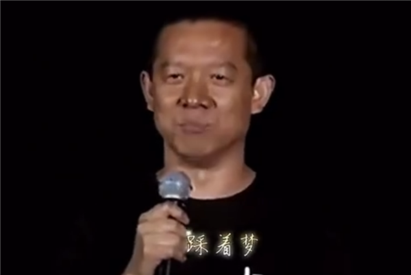 甘薇带两女儿录《野子》献歌  贾跃亭：你们比爸爸唱的好 