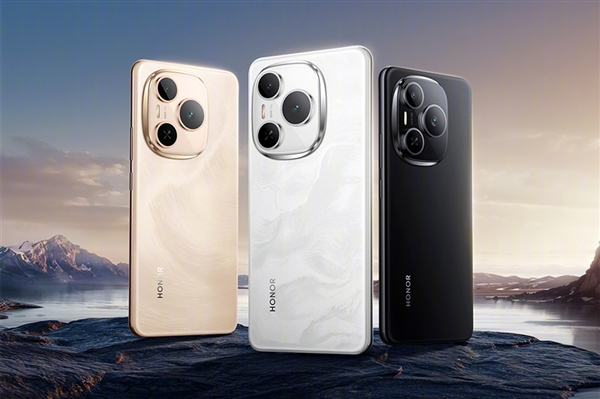 苹果望尘莫及！国产品牌集体开案8000mAh手机：史无前例