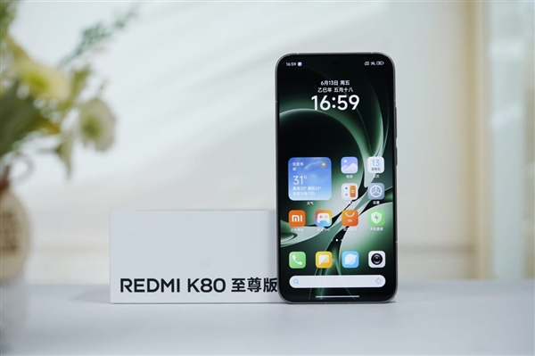 天玑9400+满血旗舰！Redmi K80至尊版图赏