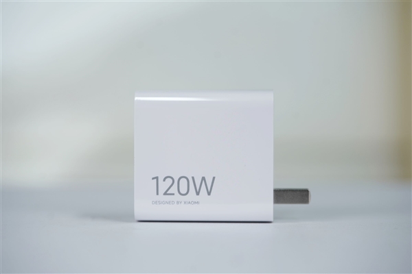 天玑9400+满血旗舰！Redmi K80至尊版图赏