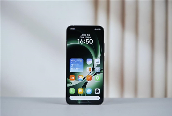 天玑9400+满血旗舰！Redmi K80至尊版图赏