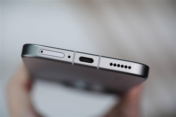 天玑9400+满血旗舰！Redmi K80至尊版图赏