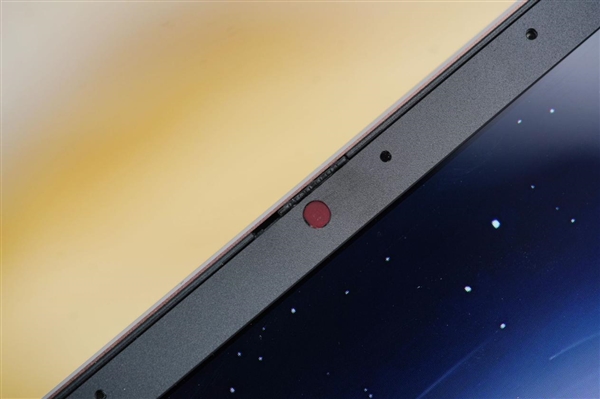 新一代六边形战士！七彩虹iGame M16 Origo图赏