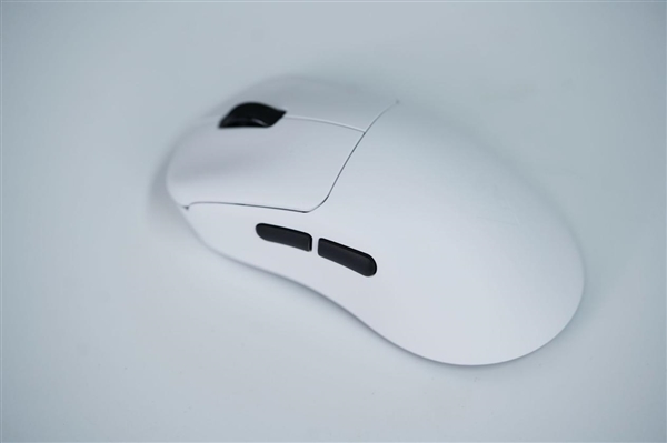 原生级双8K回报率！雷柏VT3S鼠标图赏