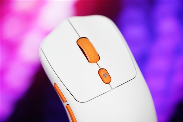 第一款自主可控高性能国产星闪鼠标！攀升炎橙星闪鼠标图赏