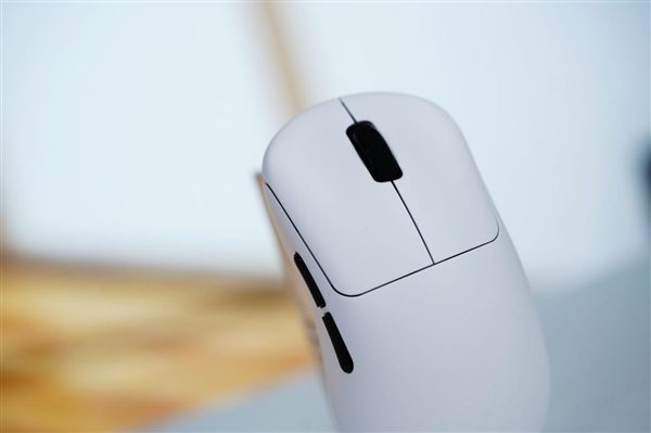 原生级双8K回报率！雷柏VT3S鼠标图赏