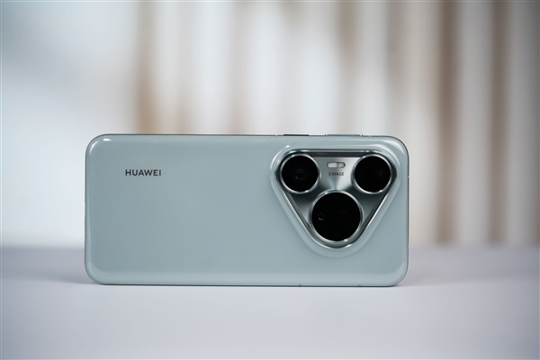 1英寸摄像头太夸张！华为Pura 80 Pro+釉青图赏