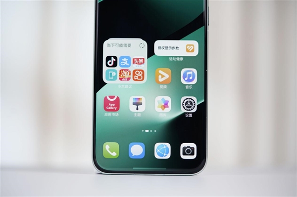 1英寸摄像头太夸张！华为Pura 80 Pro+釉青图赏