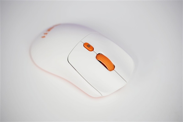 第一款自主可控高性能国产星闪鼠标！攀升炎橙星闪鼠标图赏