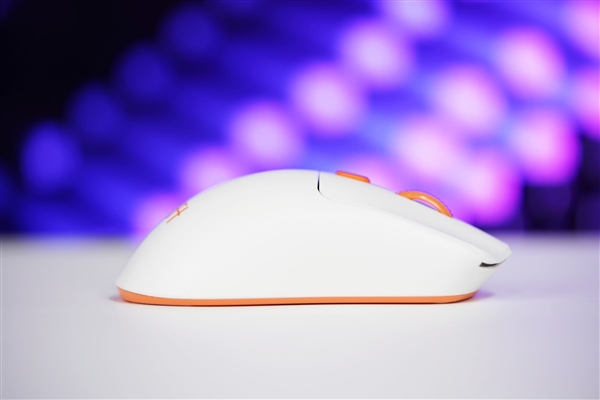 第一款自主可控高性能国产星闪鼠标！攀升炎橙星闪鼠标图赏