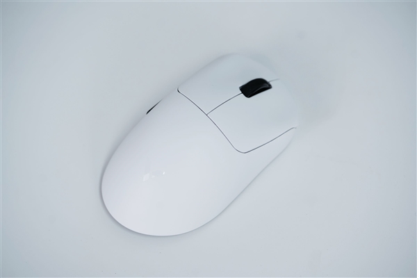 原生级双8K回报率！雷柏VT3S鼠标图赏