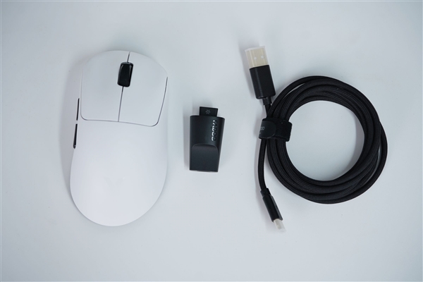 原生级双8K回报率！雷柏VT3S鼠标图赏