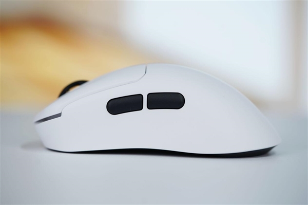 原生级双8K回报率！雷柏VT3S鼠标图赏