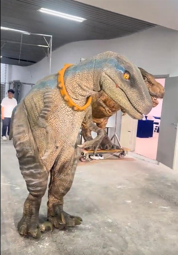 三十六计常州用了“侏罗计”：恐龙到场助阵