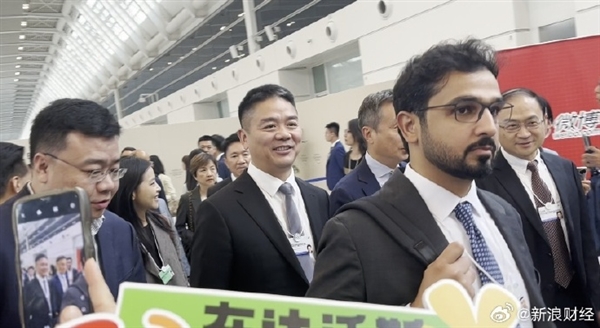 刘强东或现身宿迁赛场 本人回应是否去看苏超：去 必须去