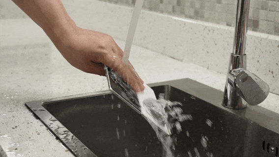 vivo刚出的这台折叠屏 我愿称它为“苹果最佳搭子”