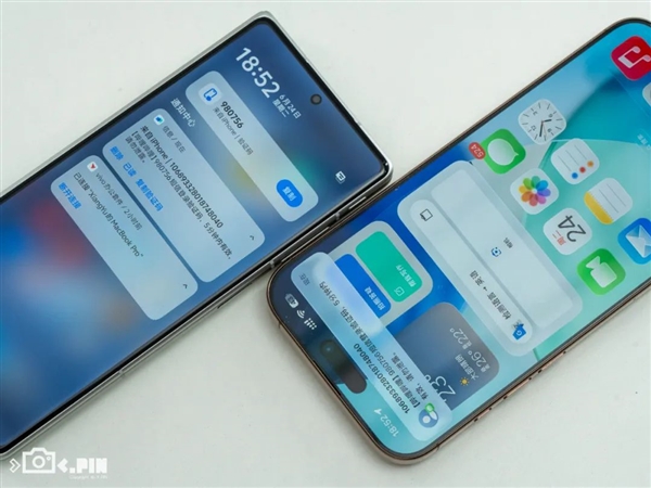 vivo刚出的这台折叠屏 我愿称它为“苹果最佳搭子”