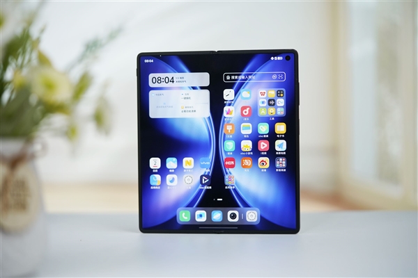 史上最轻薄折叠屏手机！vivo X Fold5图赏