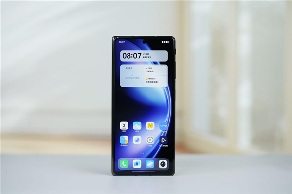 史上最轻薄折叠屏手机！vivo X Fold5图赏