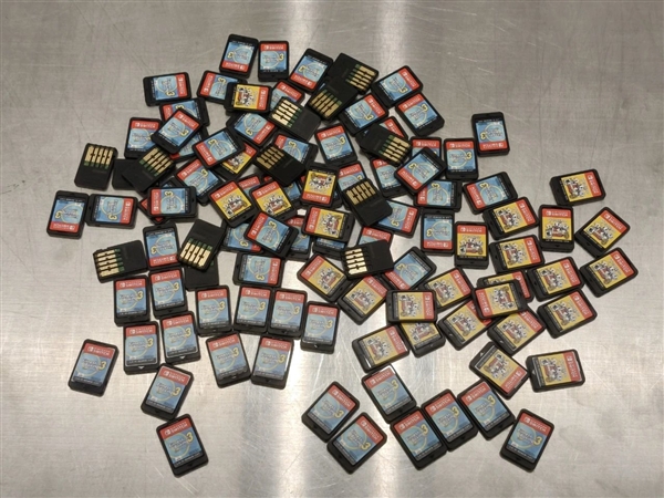 游戏卡关 女子小腿绑105张Switch游戏卡进境被查获