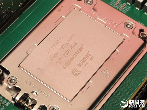 48家齐发！龙芯3C6000系列揭秘：终于开始堆核 超越三代至强只是开始