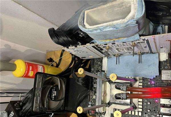 影驰RTX 5090D创新世界记录！疯狂的3.65GHz+36Gbps GDDR7