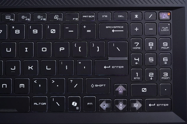 性价比水桶本新标杆！微星神影16锐龙版2025笔记本图赏