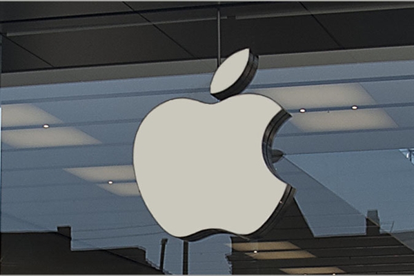 苹果布局卷轴屏：比折叠屏更梦幻