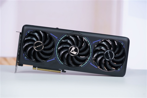 灵动双显灯效！铭瑄RTX 5060 Ti iCraft电竞之心OC 16G图赏