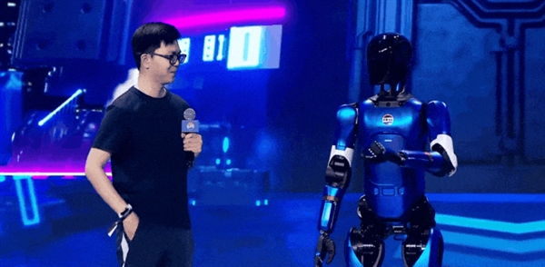 稚晖君 昨夜冲进了科创板