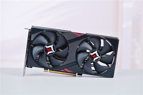 双风扇短小精悍！耕升RTX 5050追风OC显卡图赏