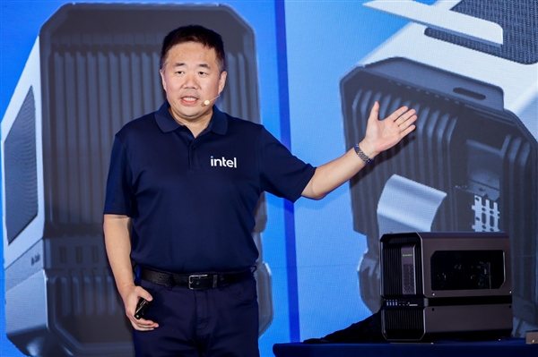 完美的六边形战士!Intel奉上AI高静游戏本:9大厂力捧