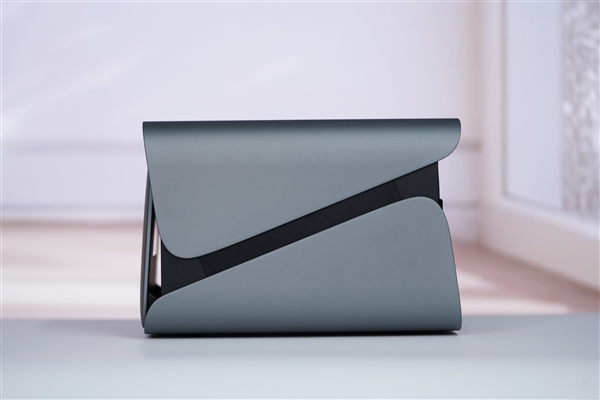 四盘位NAS天花板！极空间Z4Pro+性能版图赏