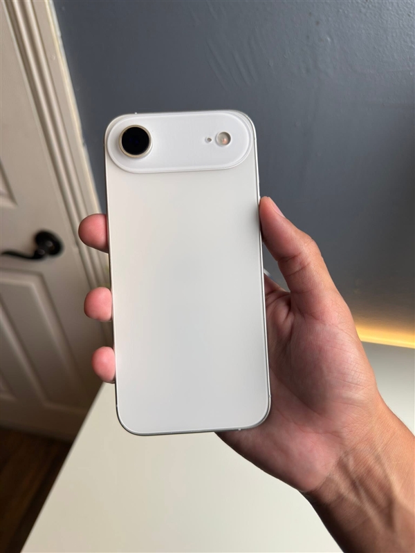 苹果留了一手！iPhone 17 Air 12GB内存速度不及Pro版