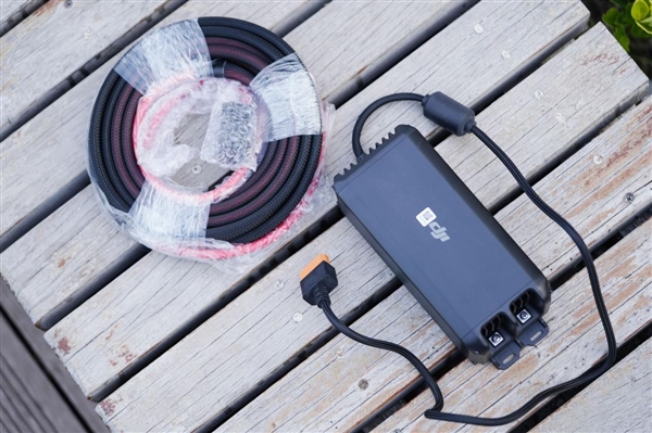 户外电源迎来闪充新时代！大疆新一代1度电户外电源图赏